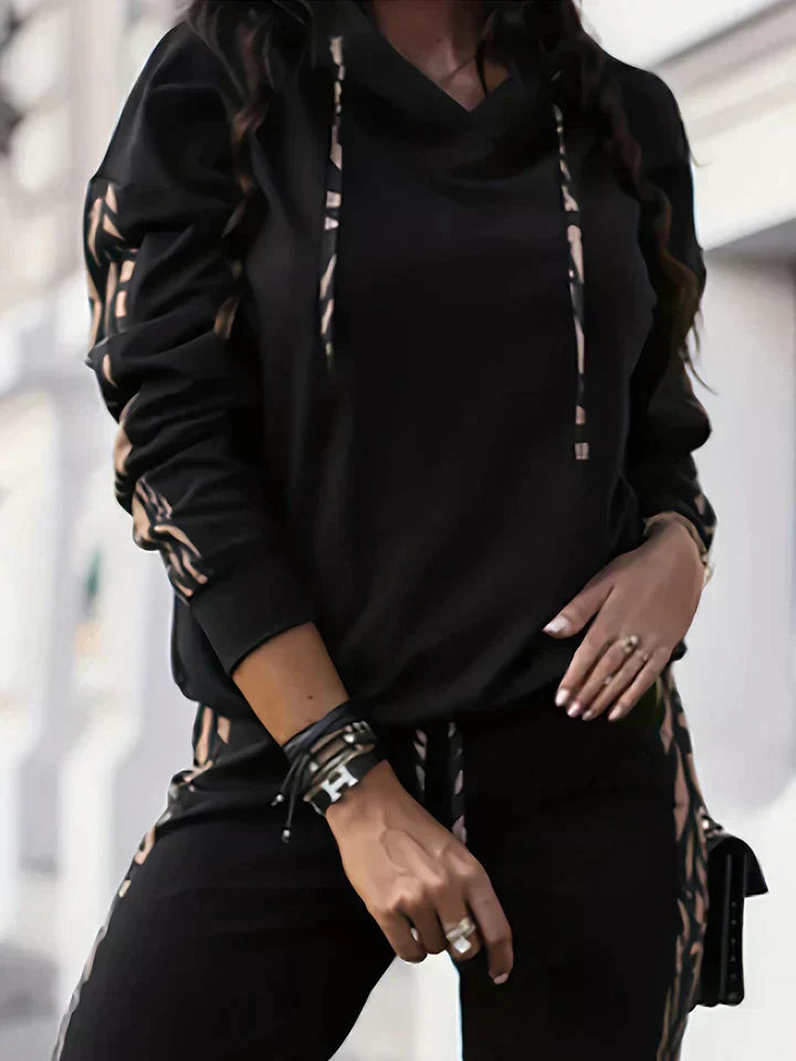 Alaina | Women Two-Piece Tracksuit Casual Elegance Stripped - Northeart Couture