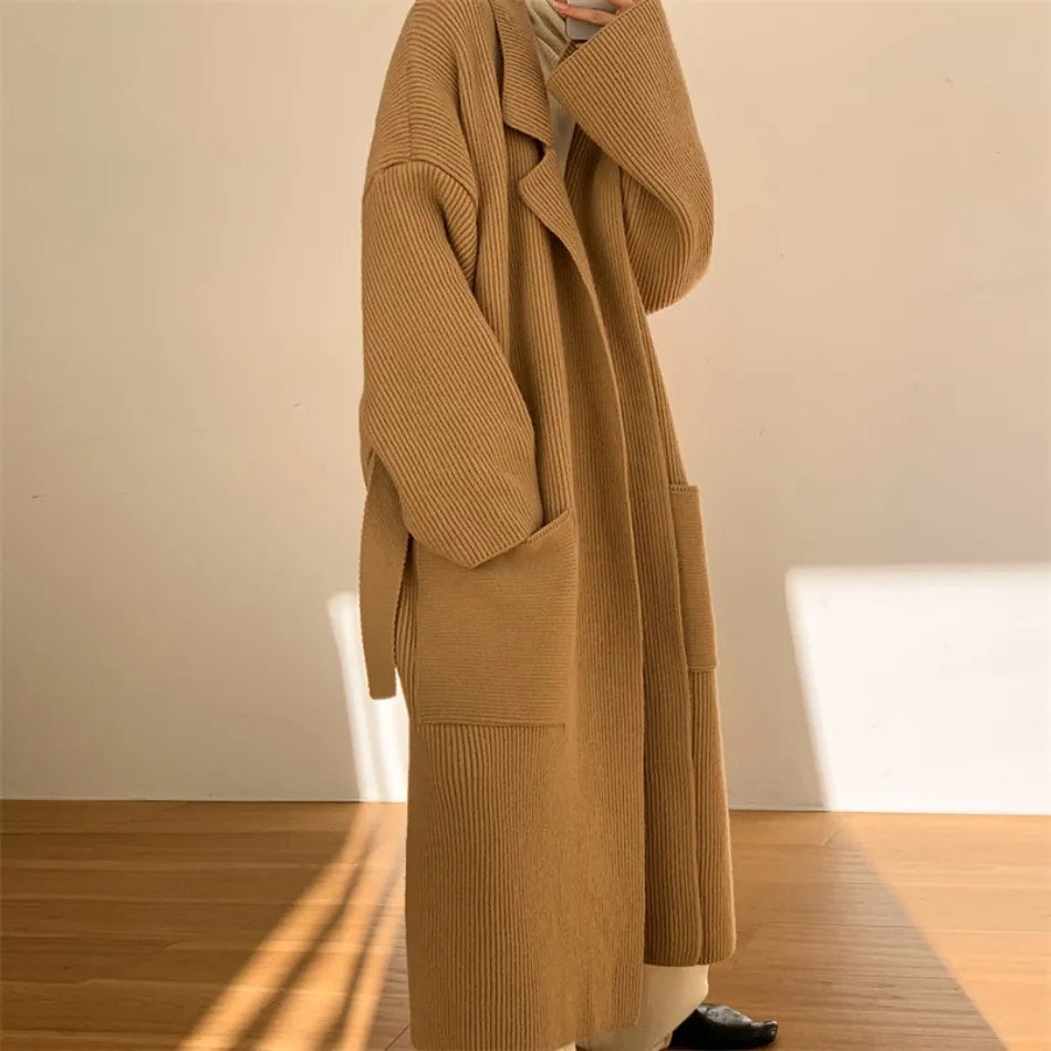 Ariana | Elegant Knitted Long Coat for Women - Northeart Couture