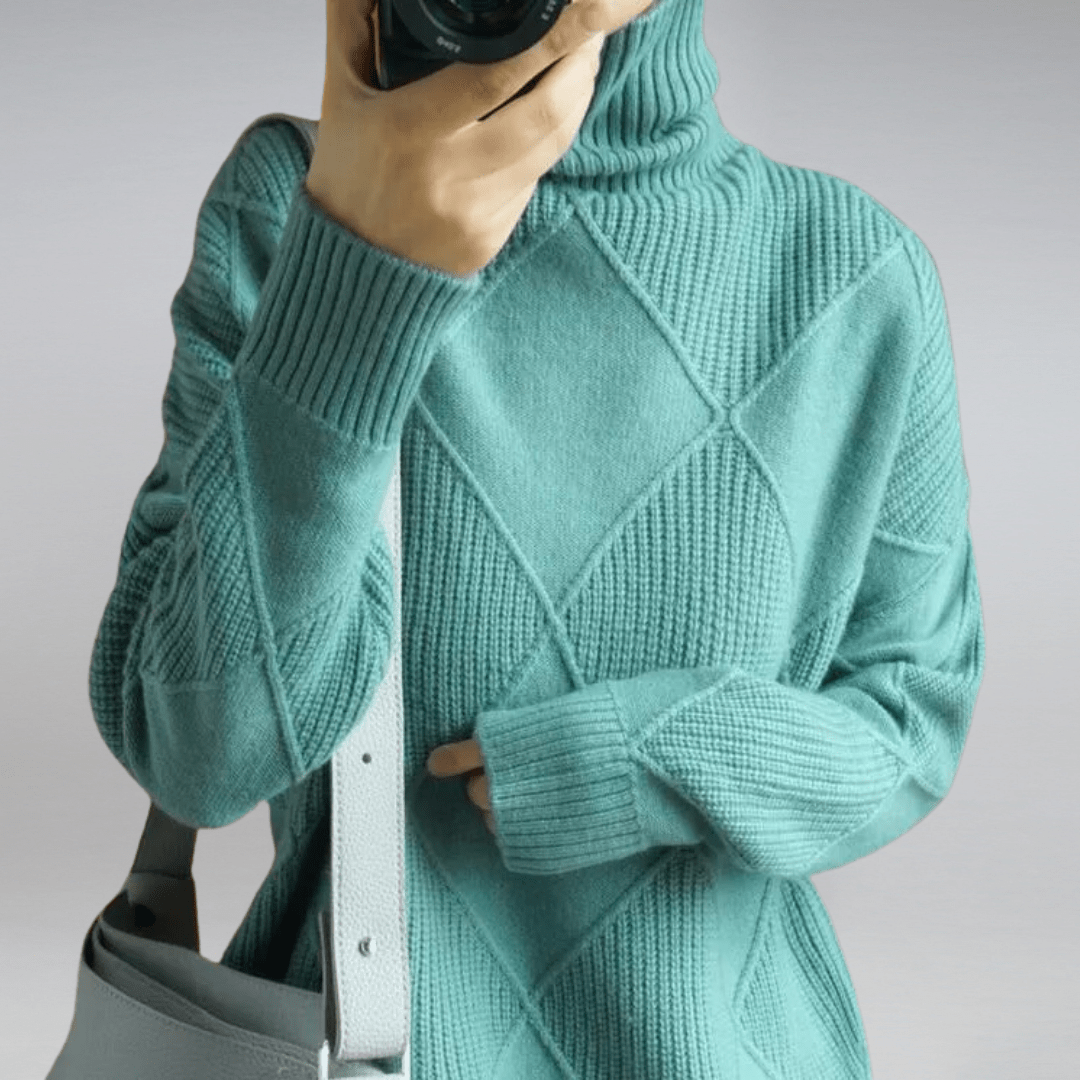 Adelina | Elegant Soft Turtleneck Sweater - Northeart Couture